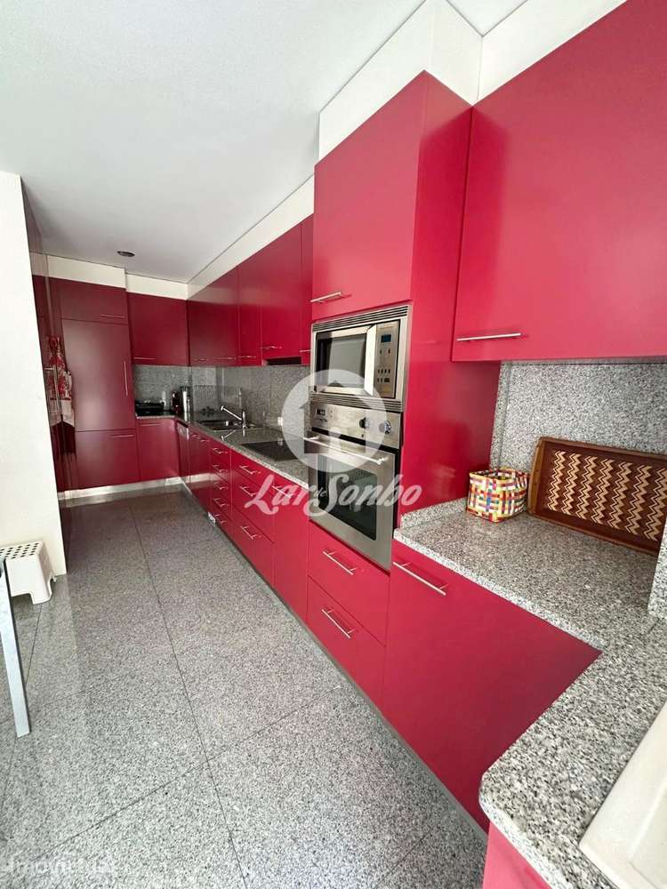 Apartamento T3 a 50m da praia na Póvoa de Varzim - Grande imagem: 3/21
