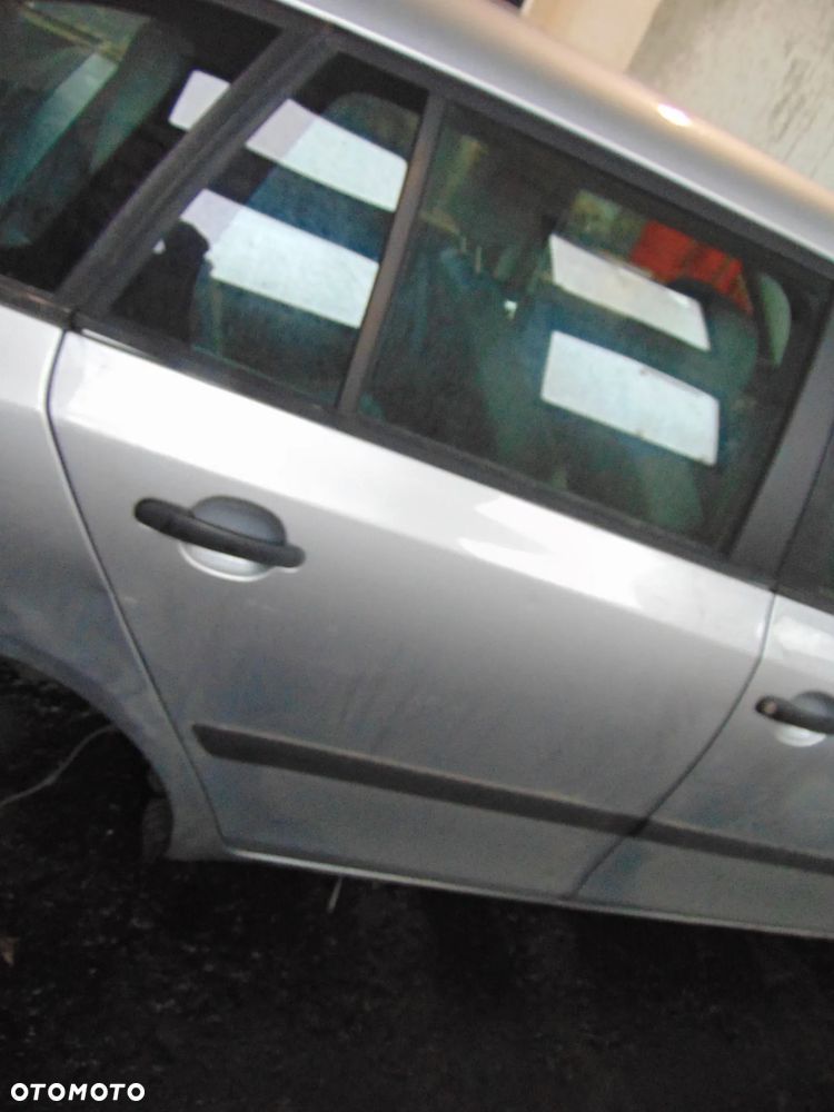 DRZWI PRAWE TYŁ TYLNE SKODA FABIA II 9156 HB - 1