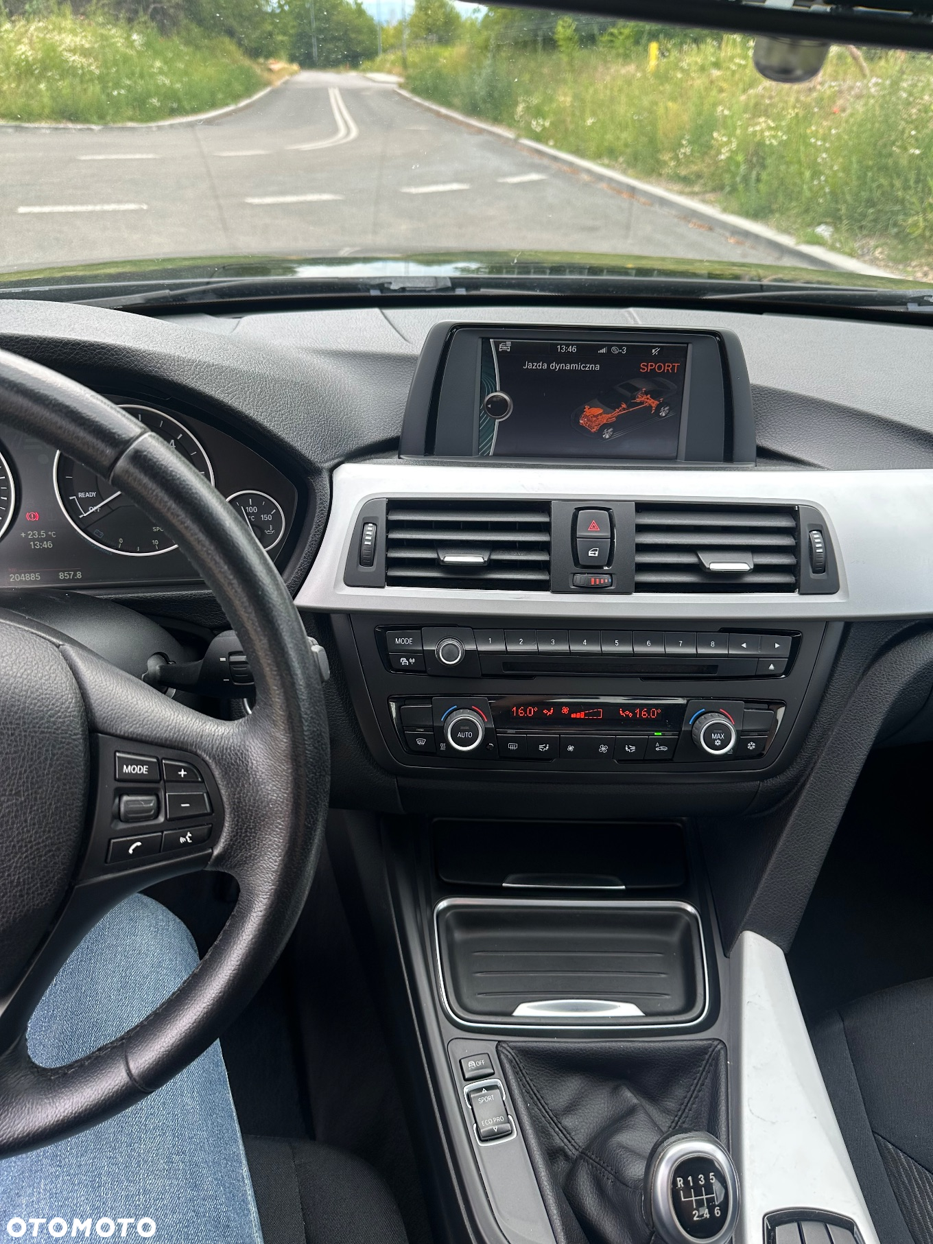 BMW Seria 3 318d - 15