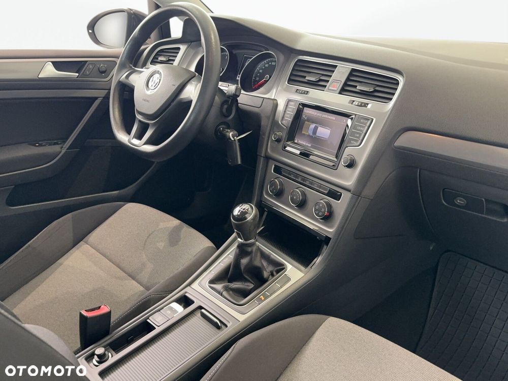 Volkswagen Golf Variant - 19