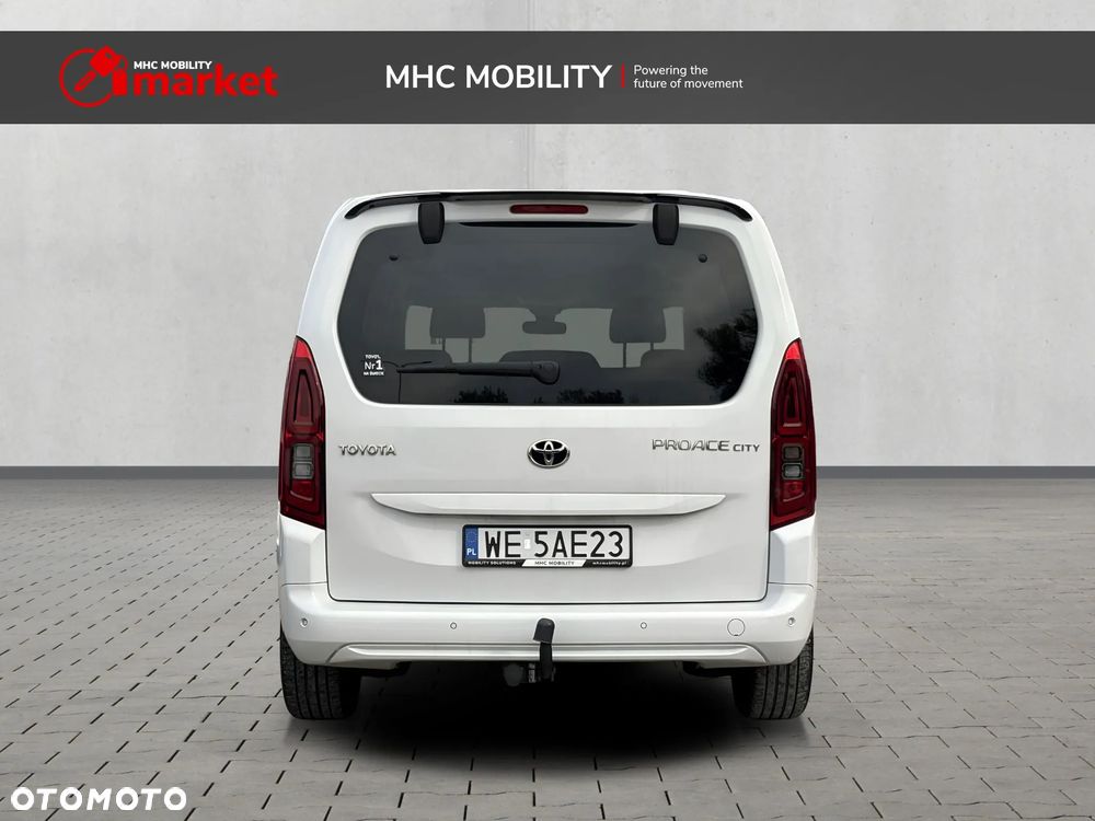 Toyota Proace City Verso 1.2 D-4T Business - 4
