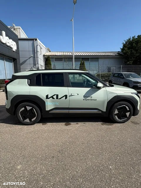 Kia - 7