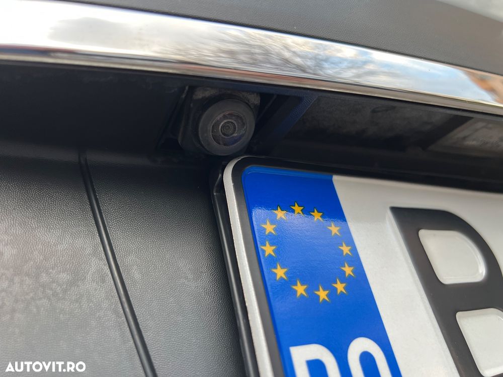 Dacia Lodgy 1.5 Blue dCi Stepway - 34