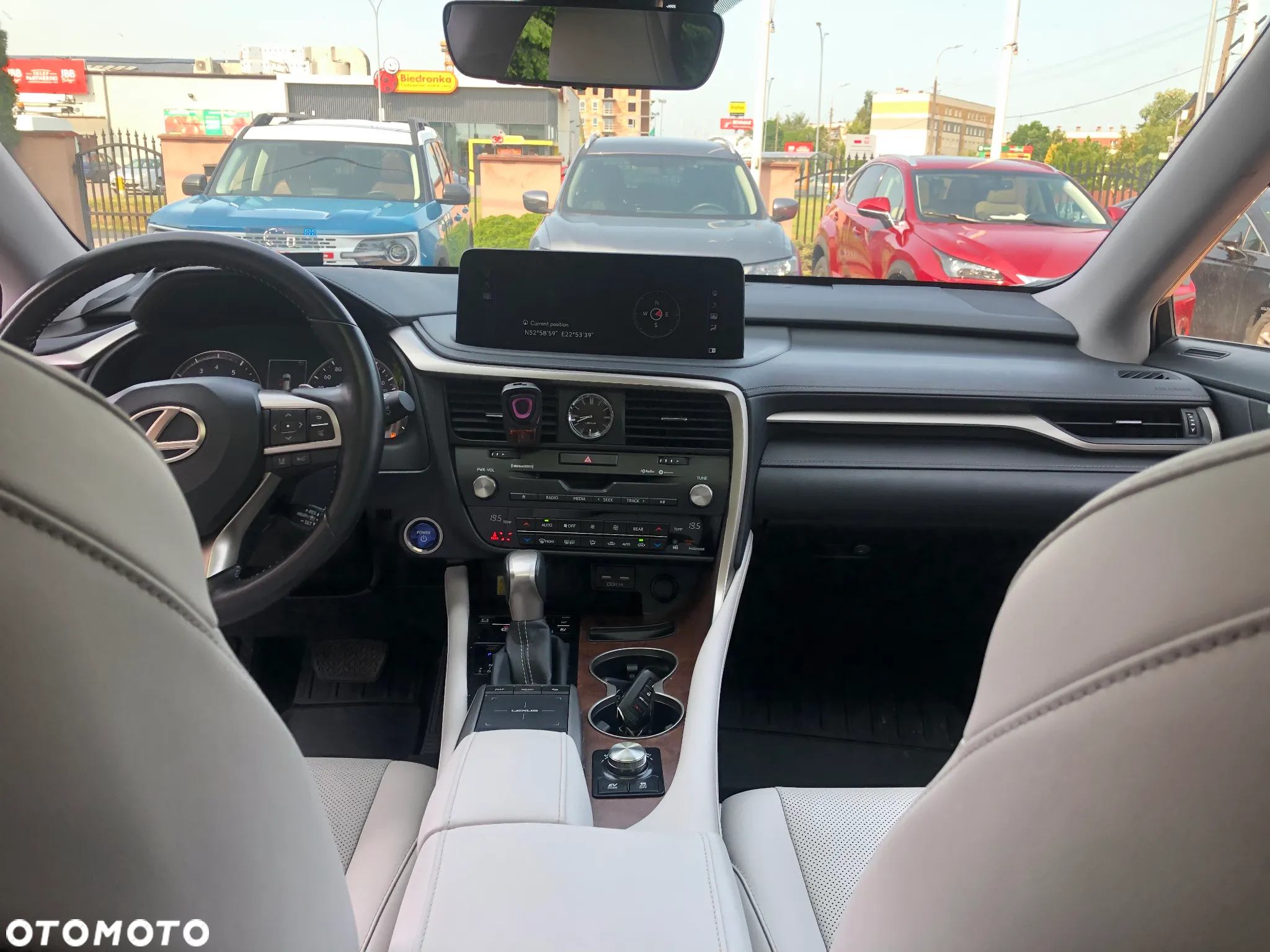 Lexus RX - 19