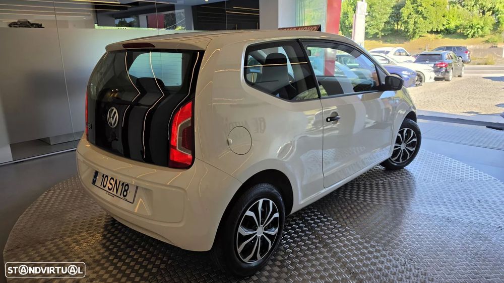 VW Up! white - 23