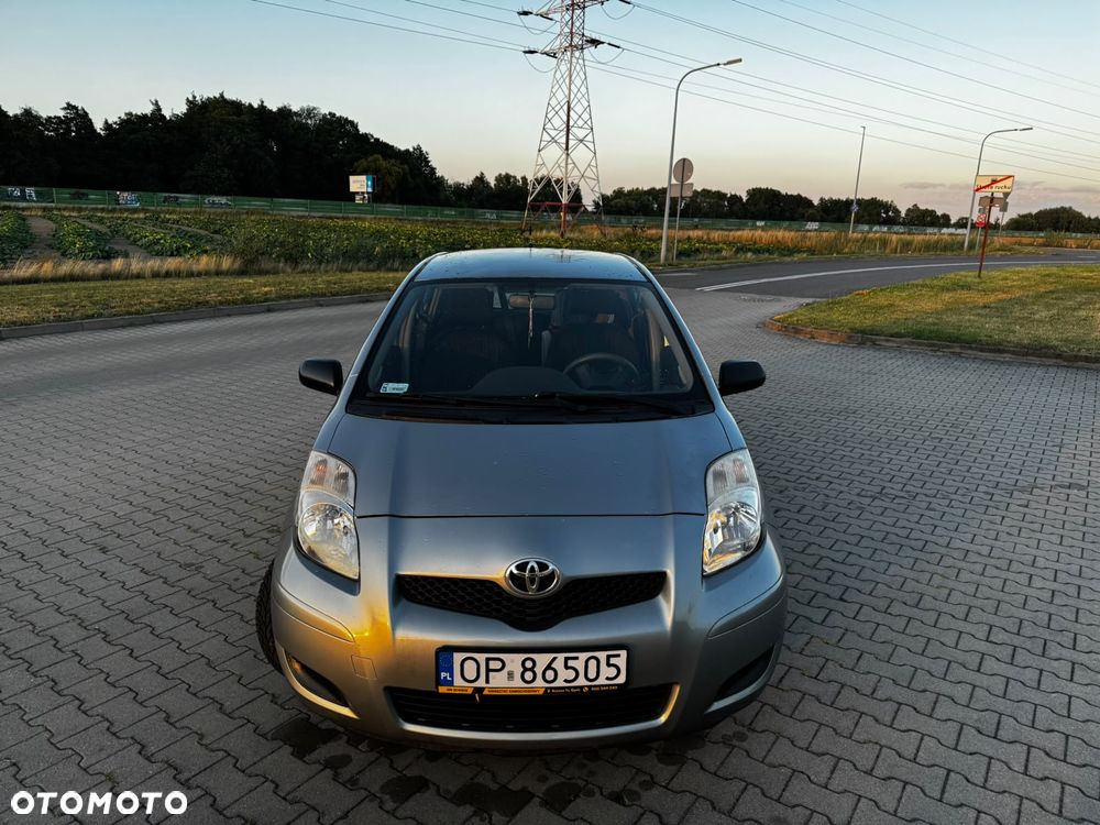 Toyota Yaris 1.33 Luna - 3