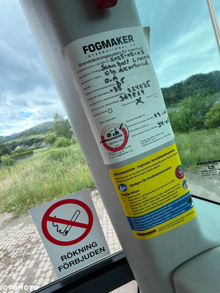 Atlas Copco DYNAPAC CA3500D Walec Drogowy Terenowy Guma-Stal. 12 ton. Import Norwegia 2015rok. Maszyna w pięknym stanie! Wentylacja Klima. Serwisy w Dekra AKTUALNE. Zero zniszczeń IGŁA Po serwisach eksploatacyjnych w Norwegii. Walec z Upadłości od pierwszego właściciela. Posiada system przeciwpożarowy! Obrotowy fotel wraz ze sterowaniem. Gniazdo 230volt. Dokumenty Dekra! Silnik Cummins 140Km. Nagłośnienie radio na pilot! Usb. Zero luzów i wycieków! - 17