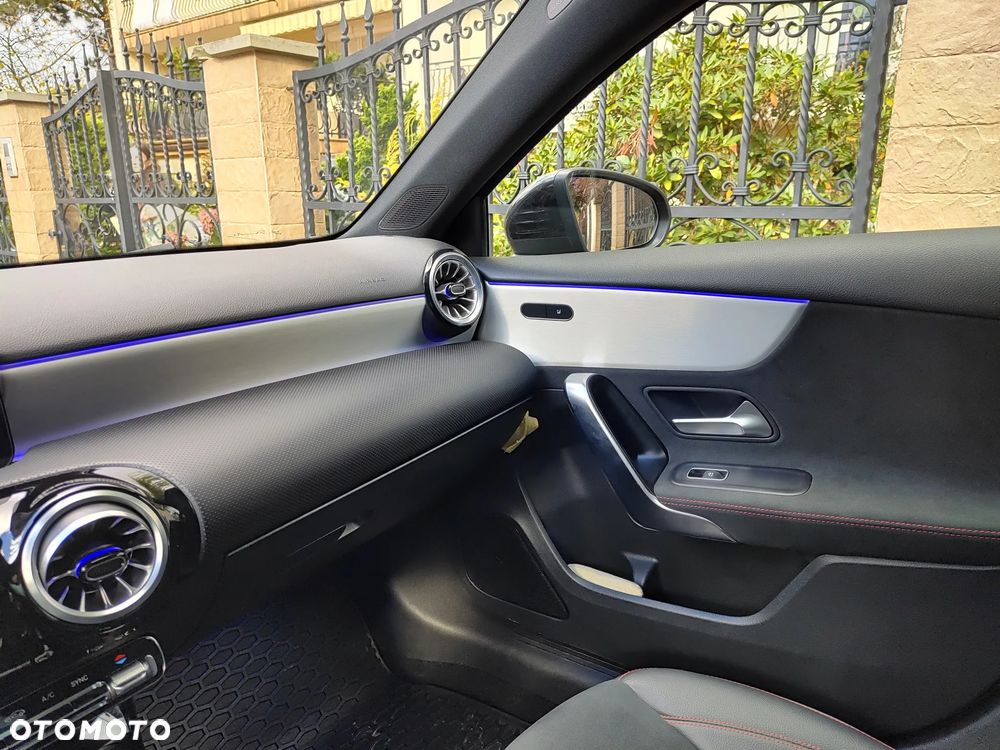 Mercedes-Benz Klasa A 200 AMG Line 7G-DCT - 17