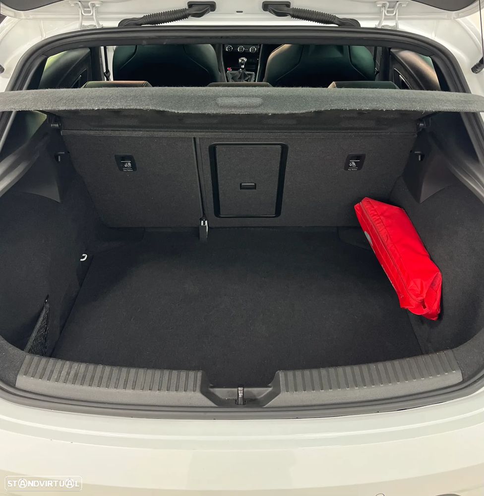 SEAT Leon 2.0 TSI S&S Cupra 300 - 16