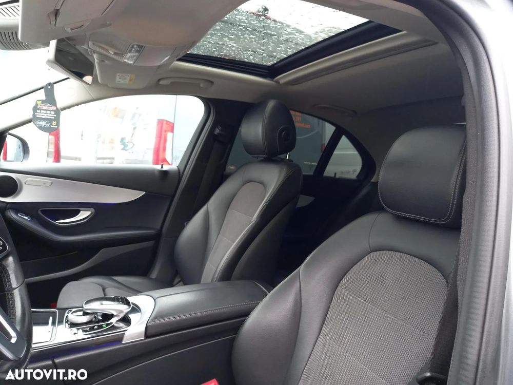 Mercedes-Benz C - 18