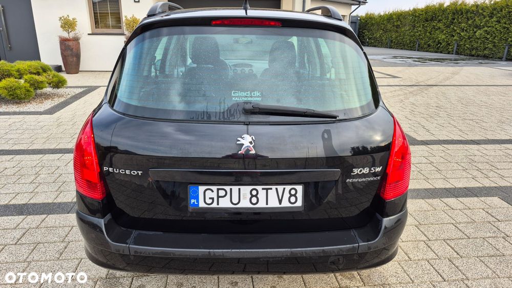 Peugeot 308 - 8
