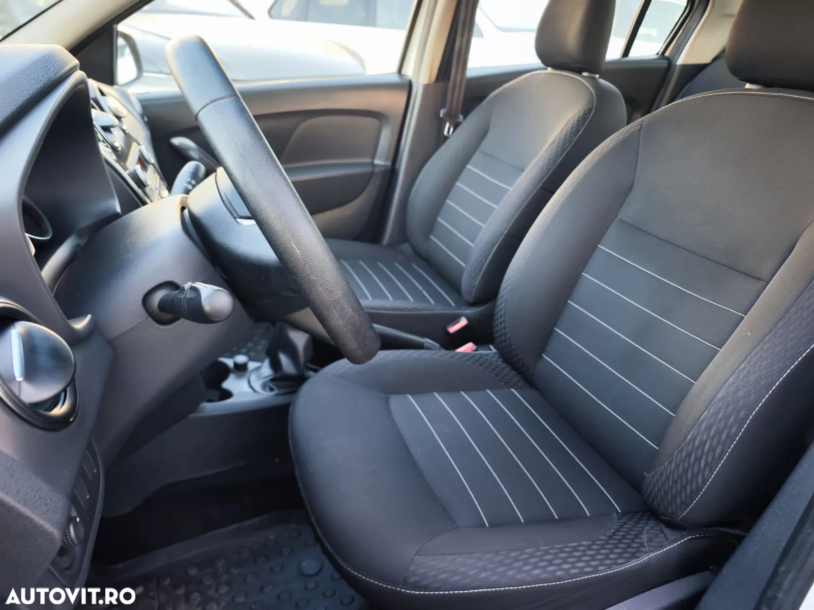 Dacia Logan - 12