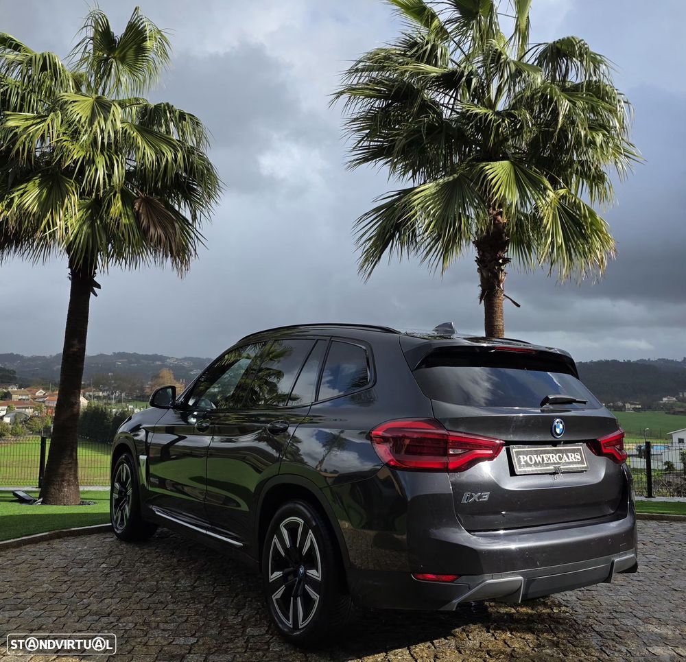 BMW iX3 Inspiring - 8