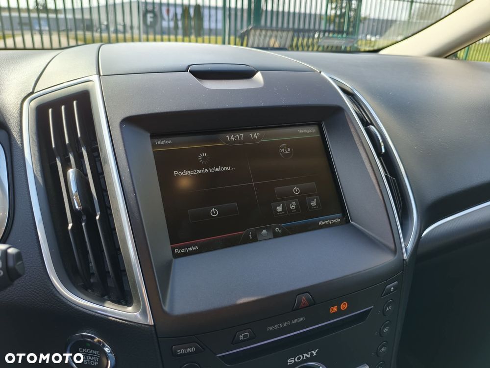 Ford S-Max 2.0 EcoBoost Titanium - 24