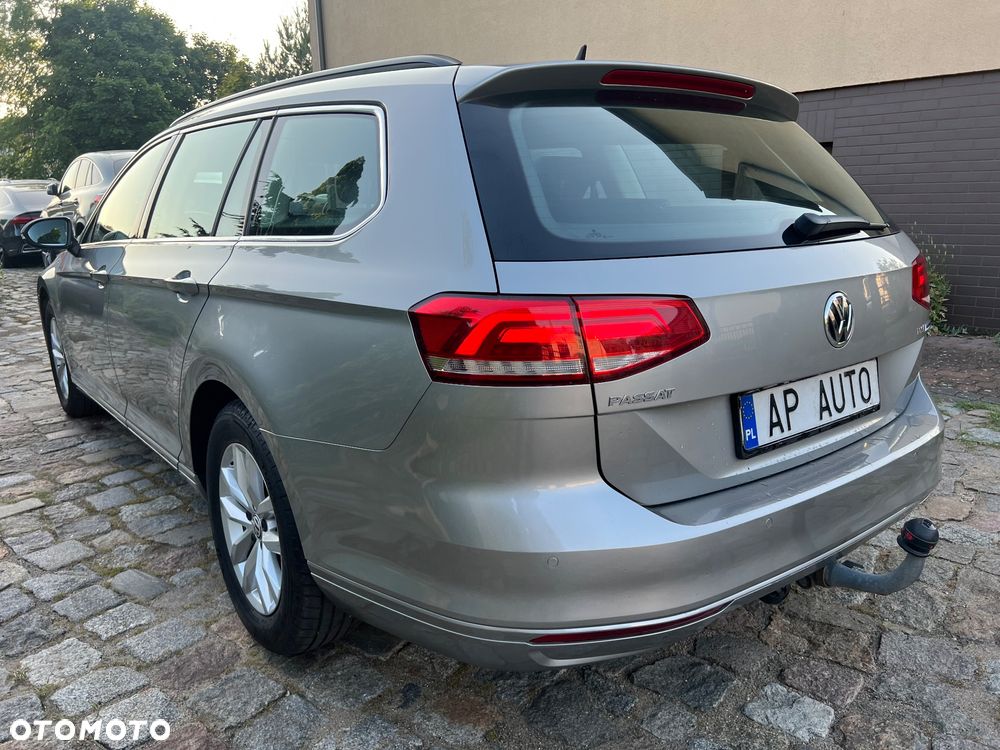 Volkswagen Passat - 3