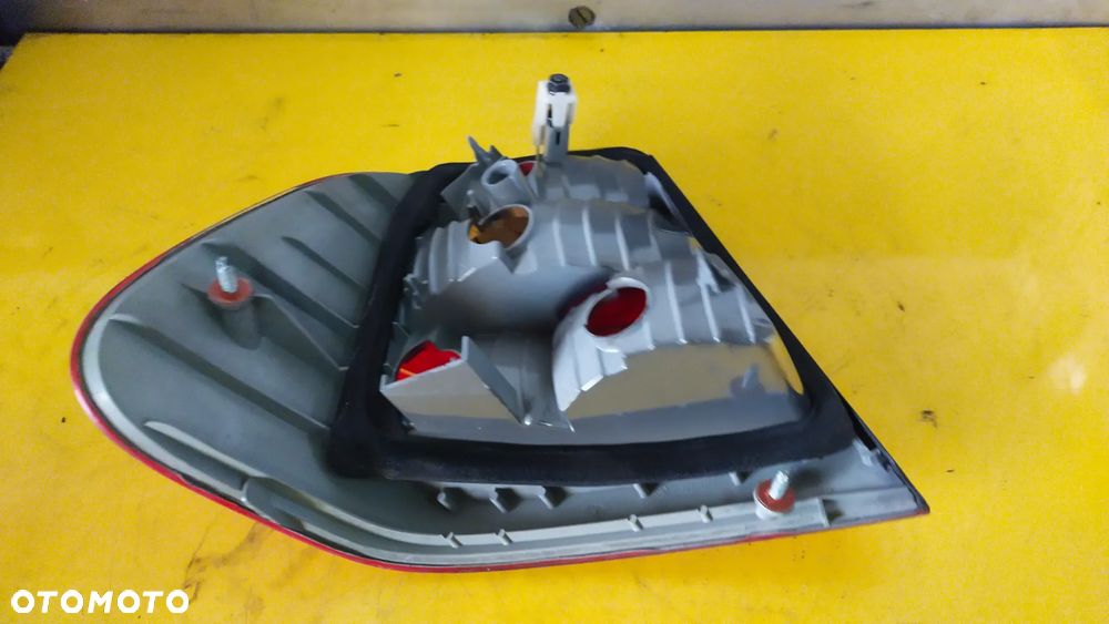LAMPA TYŁ TYLNA PRAWA BMW 6910532 - 2