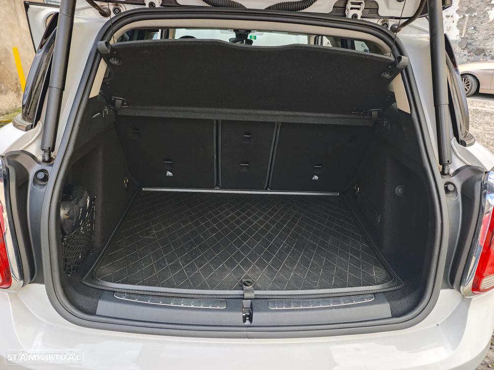 MINI Countryman Cooper S ALL4 Auto Desportiva - 38