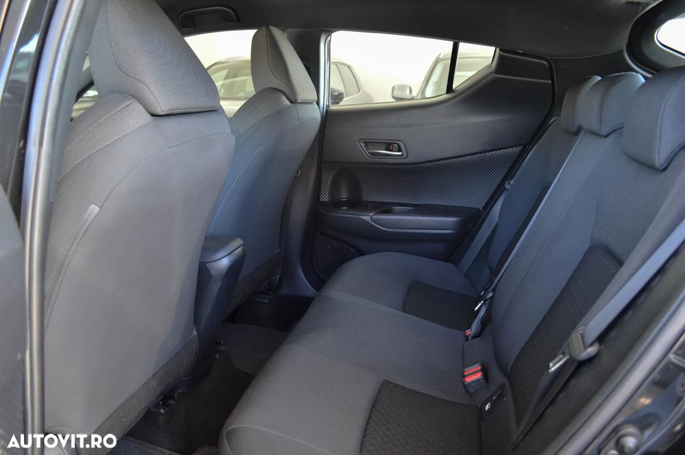 Toyota C-HR Business-Edition - 26
