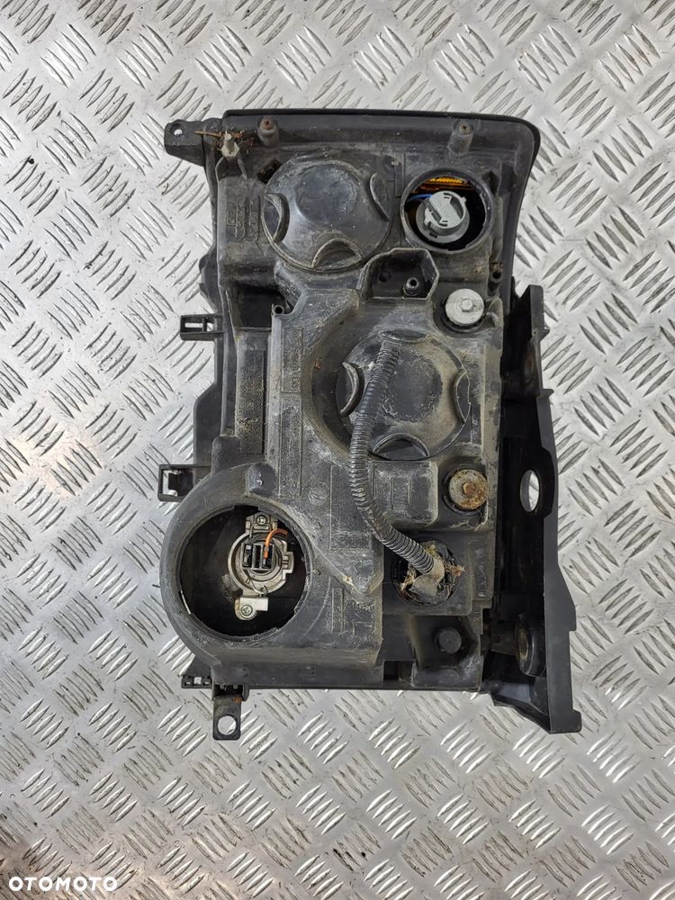 Land Rover Discovery II Lift Lampa Przód - 4