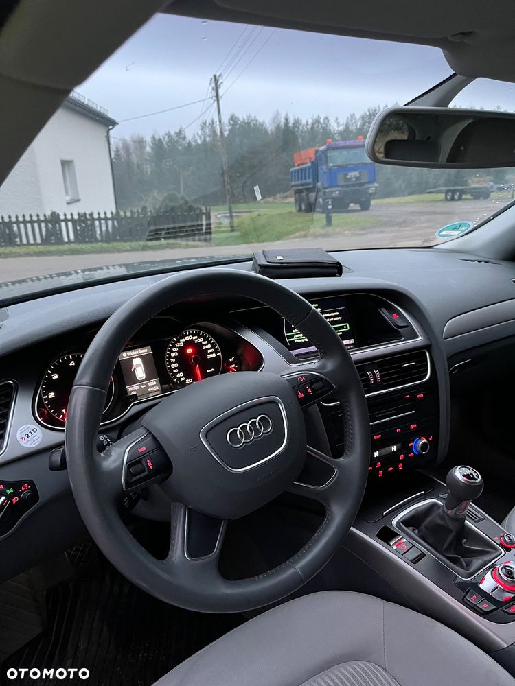 Audi A4 Avant 2.0 TDI DPF Ambition - 8