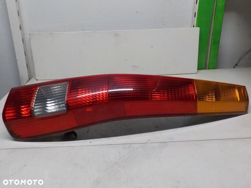 HONDA CR-V II LAMPA PRAWA TYŁ TYLNA UK - 2