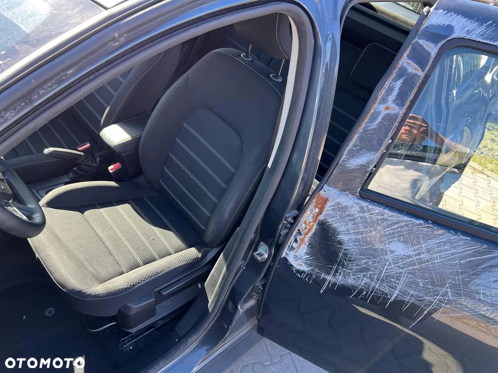 Dacia Duster 1.0 TCe Essential - 16