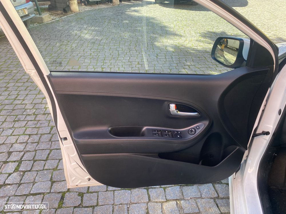 Kia Picanto 1.0 CVVT EX - 23