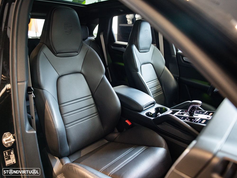 Porsche Cayenne E-Hybrid Platinum Edition - 50