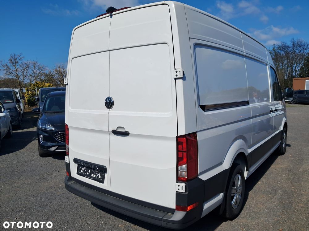 Volkswagen Crafter 2.0 TDI L3H3 - 6