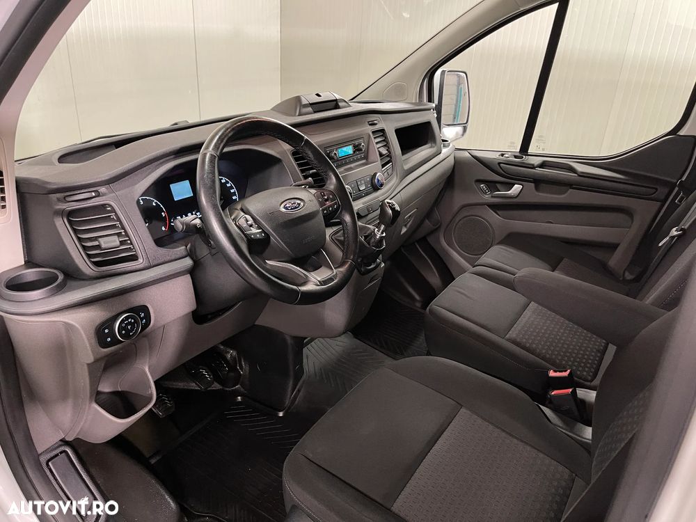 Ford Transit Custom - 5