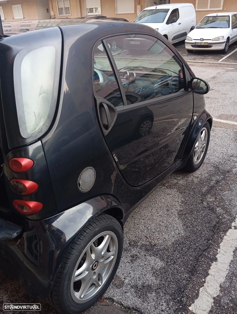 Smart ForTwo Coupé softtouch pure cdi - 4