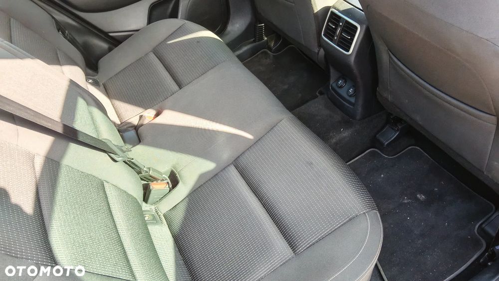 Kia Sportage - 16