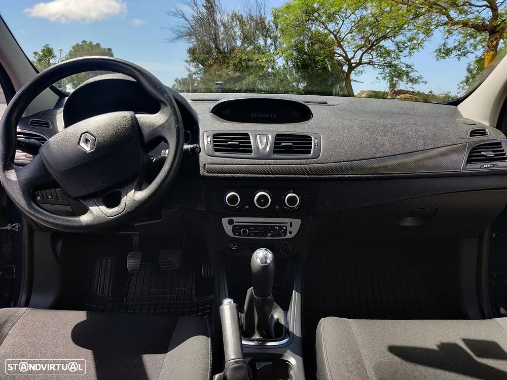 Renault Mégane Sport Tourer 1.5 dCi Dynamique CO2 Champion - 21