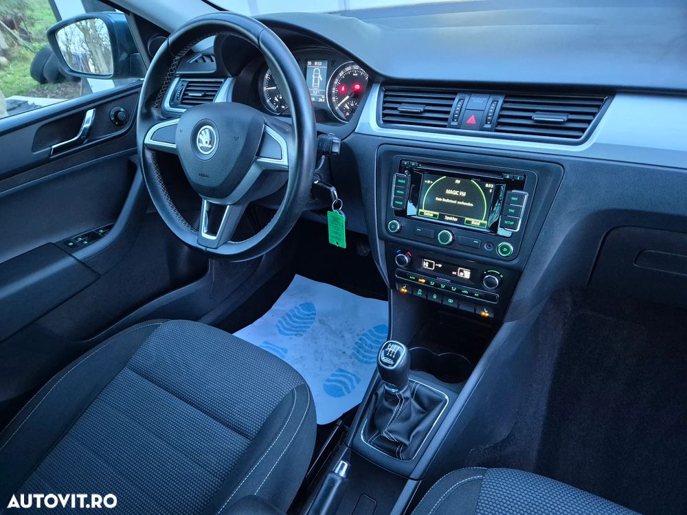 Skoda RAPID 1.2 TSI Edition Green tec - 9