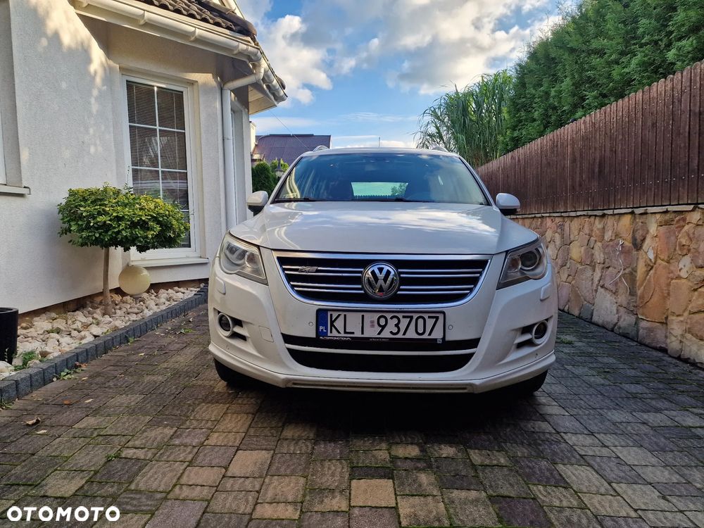 Volkswagen Tiguan 2.0 TDI 4Mot Perfectline R-Style DSG - 9