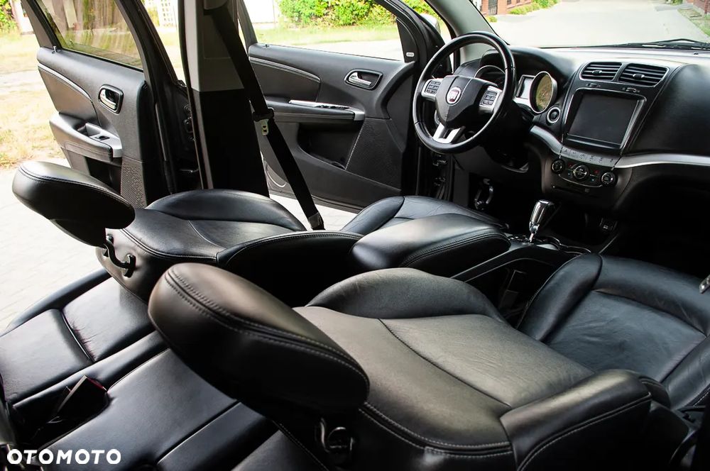 Fiat Freemont 2.0 Multijet 16V DPF Automatik Allrad Cross - 28