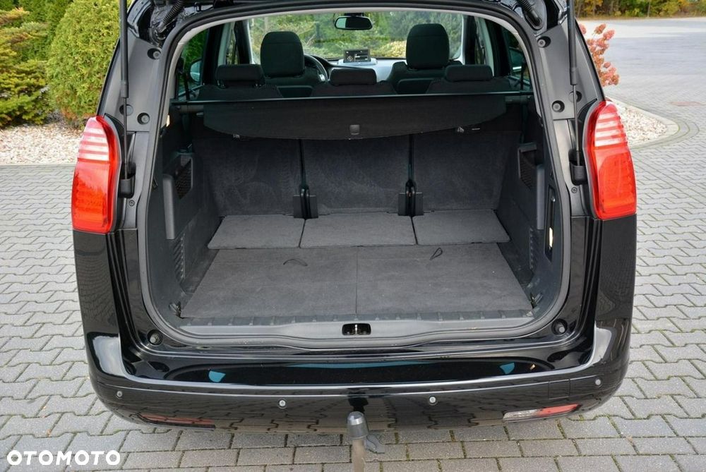Peugeot 5008 2014