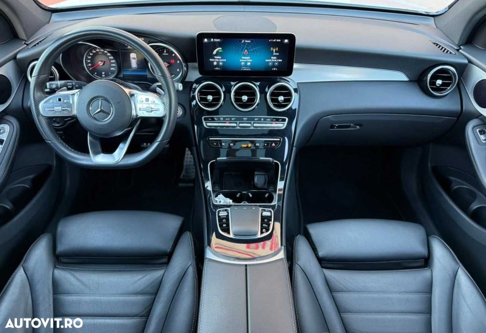 Mercedes-Benz GLC - 22