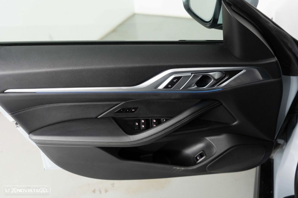 BMW i4 eDrive35 Pack Desportivo M - 20