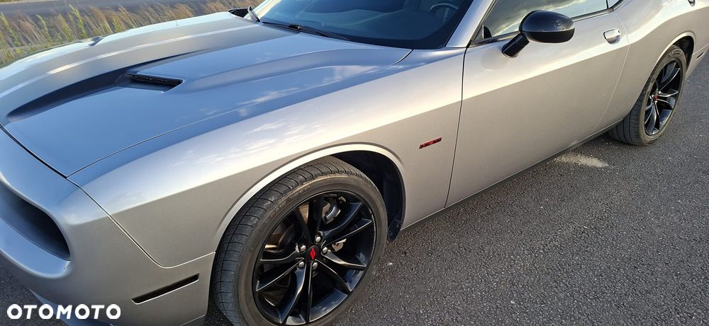 Dodge Challenger 5.7 R/T - 15
