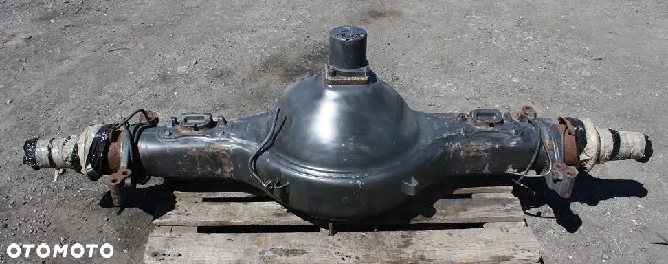 # SCANIA R S XPI ALBATROS EURO 6 DC13155 POCHWA OBUDOWA WKŁADU MOSTU DYFERENCJAŁU MERITOR 2188105