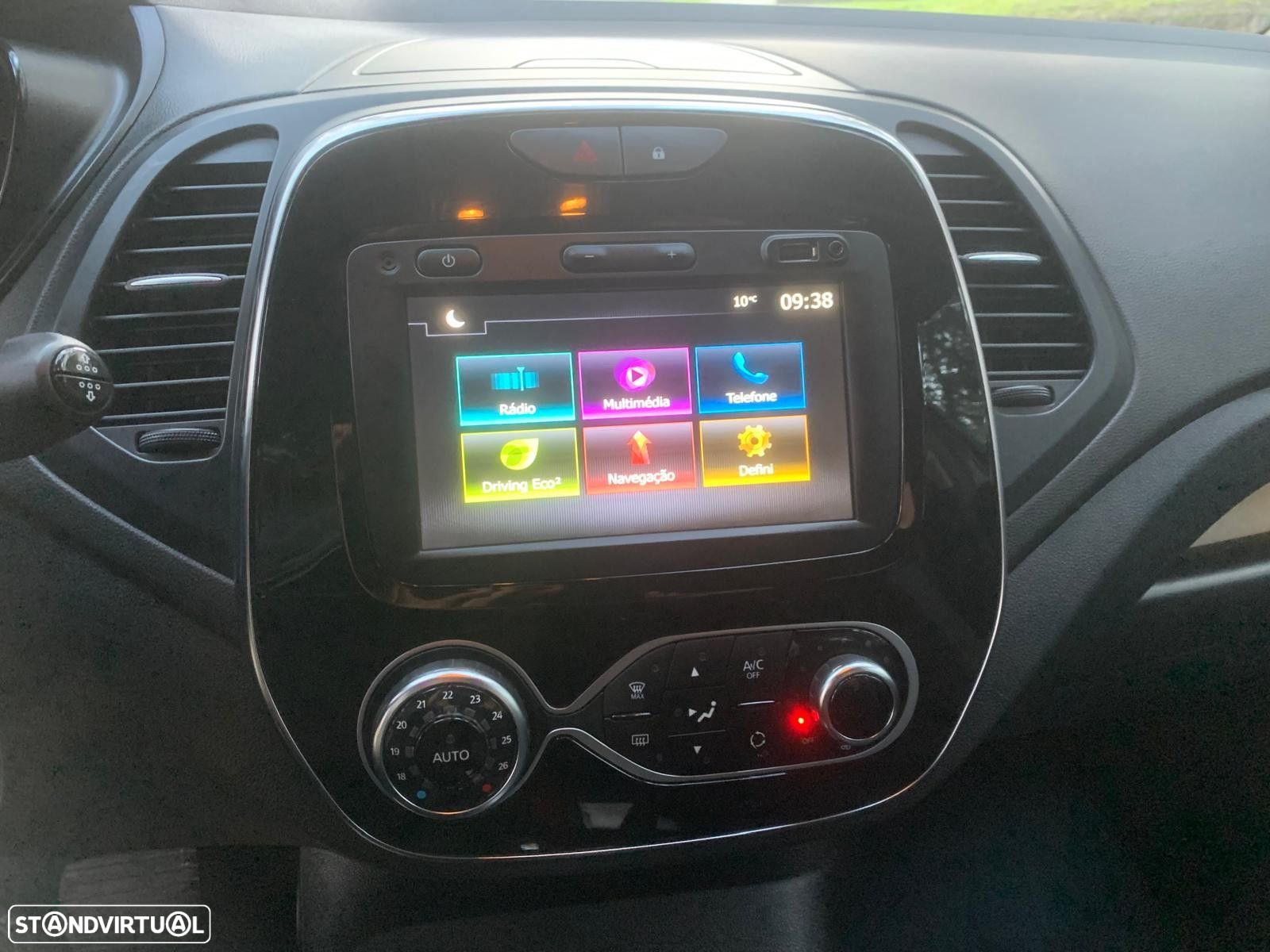 Renault Captur 1.5 dCi Exclusive EDC - 10