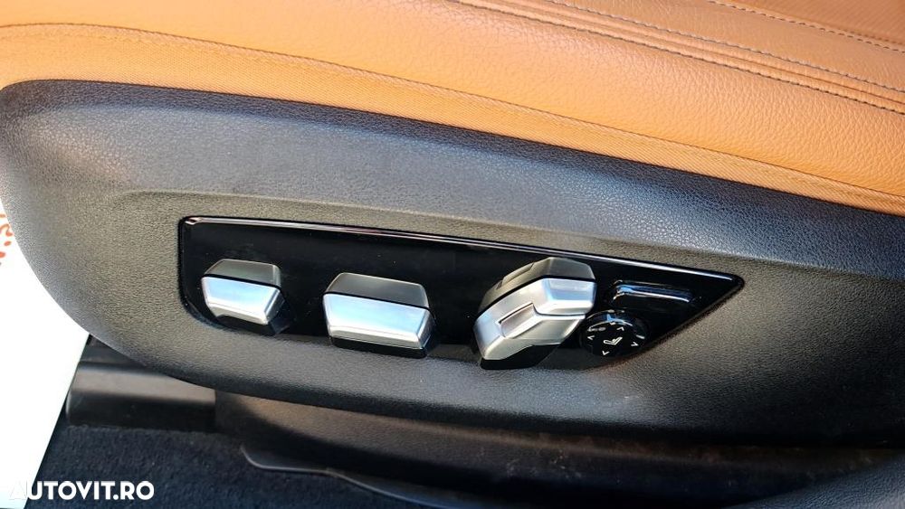 BMW Seria 5 540i xDrive Aut. Luxury Line - 25