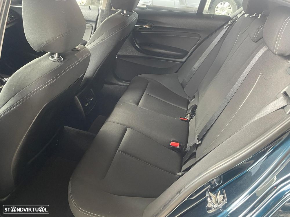 BMW 118 d Line Sport - 21