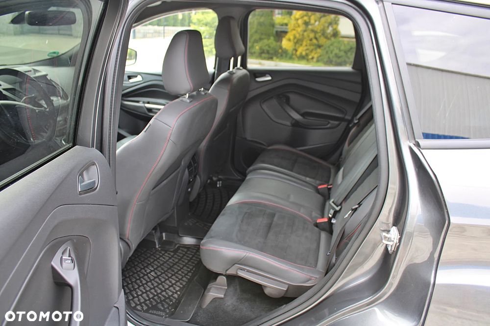 Ford Kuga - 15