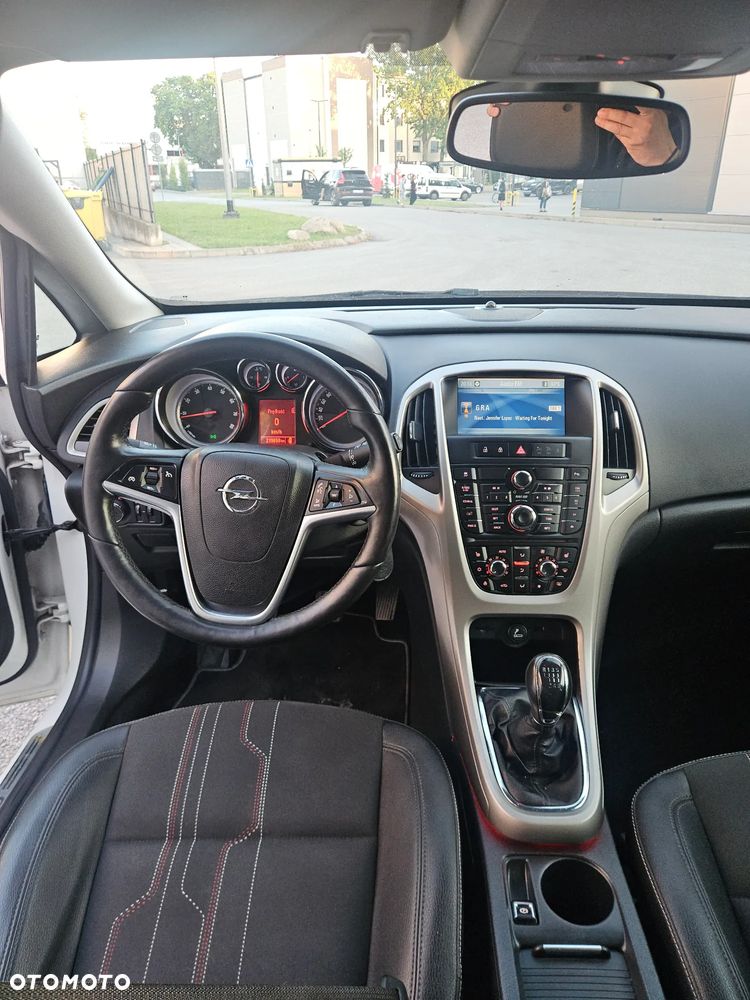 Opel Astra 1.4 Turbo - 19