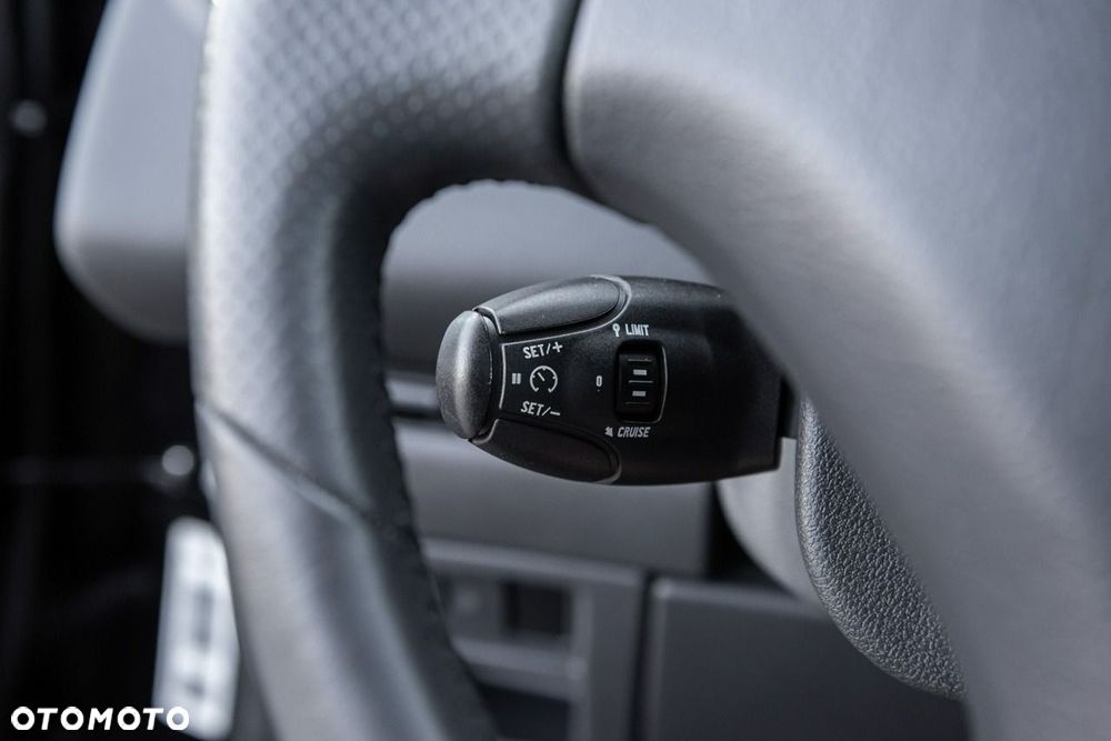 Peugeot 3008 - 25