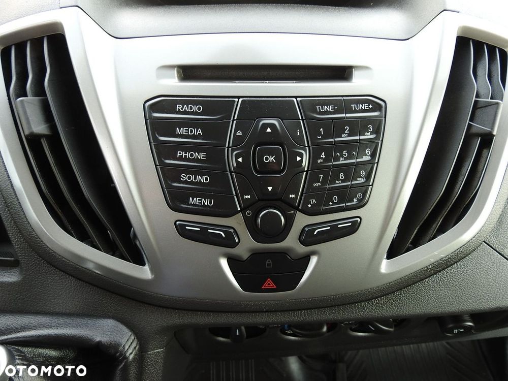 Ford TRANSIT  KONTENER WINDA 8 PALET TEMPOMAT LEDY BLIŹNIACZE KOŁA KLIMATYZACJA  170KM - 36