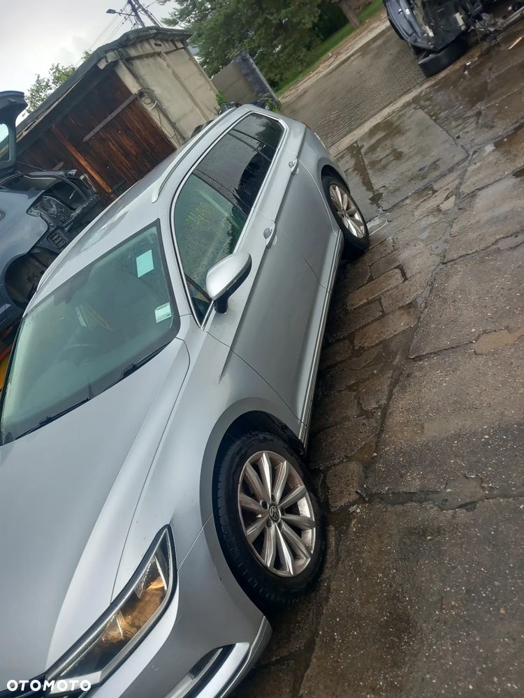 Maska zderzak błotnik pas Passat B8 LA7W - 4