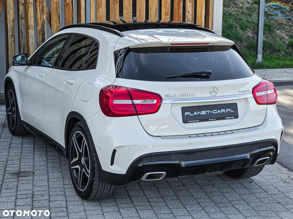 Mercedes-Benz GLA 220 d 4Matic 7G-DCT AMG Line - 10